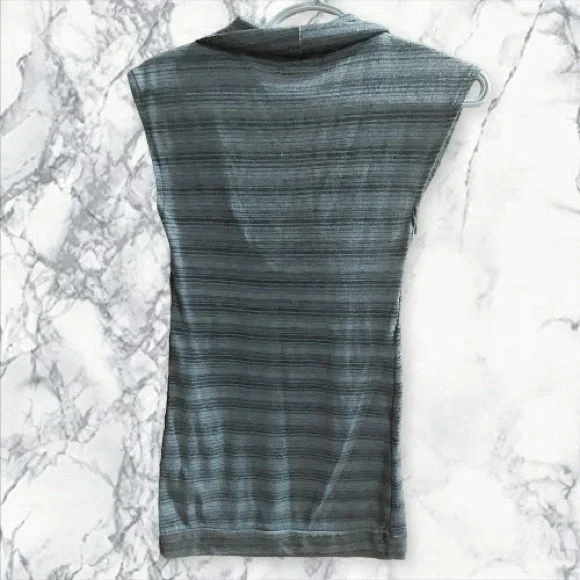 2/$20 Women's Gray Sleeveless Sweater cowl neck - Picture 3 of 4